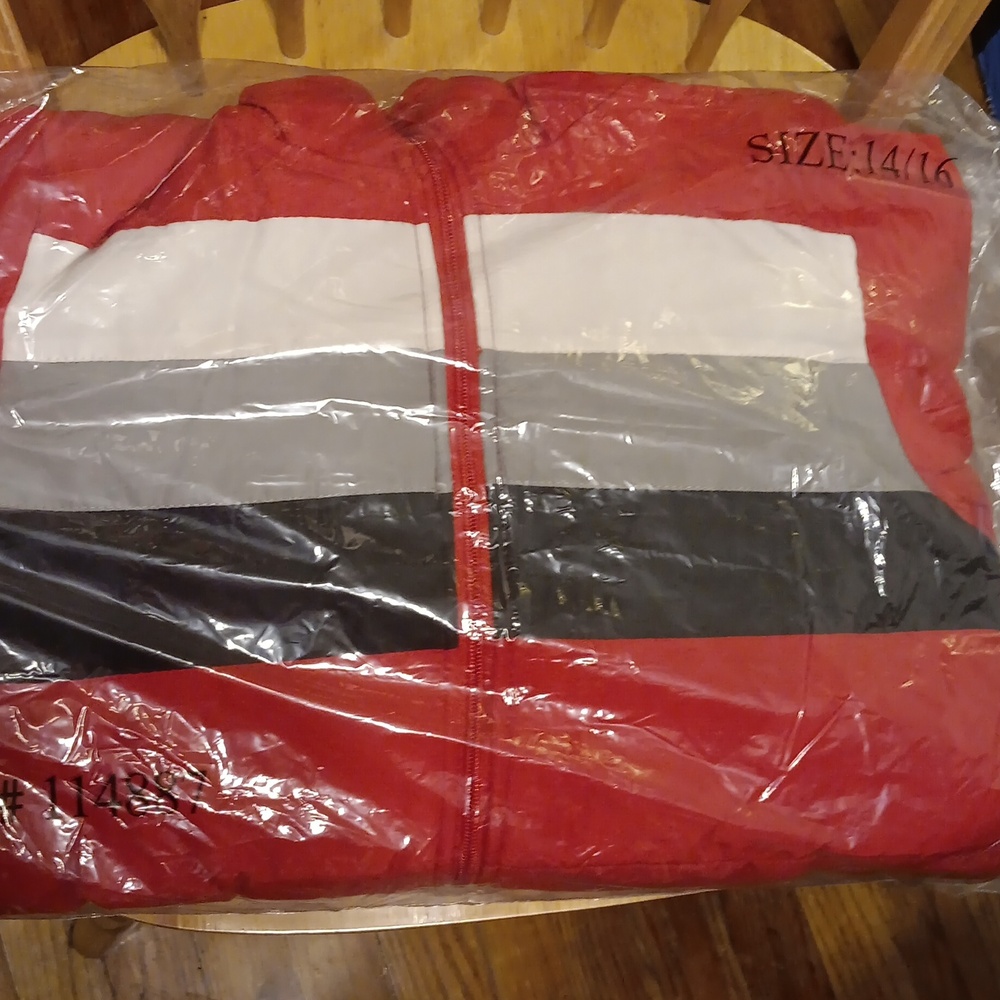 Operation Warm Boys Coat 14/16 NIP - Picture 2 of 4
